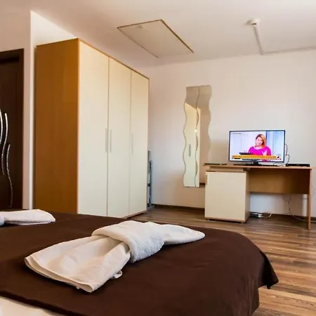 Sea Star Albergue *